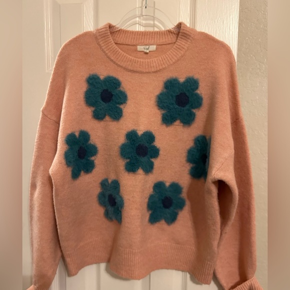 easel Sweaters - Easel Peach Sweater with Teal Floral Accents